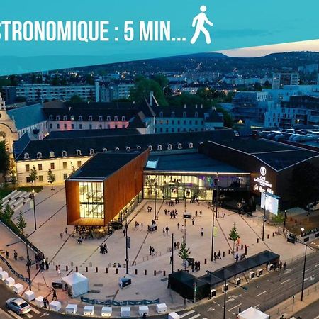 Le Courbet Topdestination-Dijon - Centre Ville - Classe 3 Etoiles Екстериор снимка