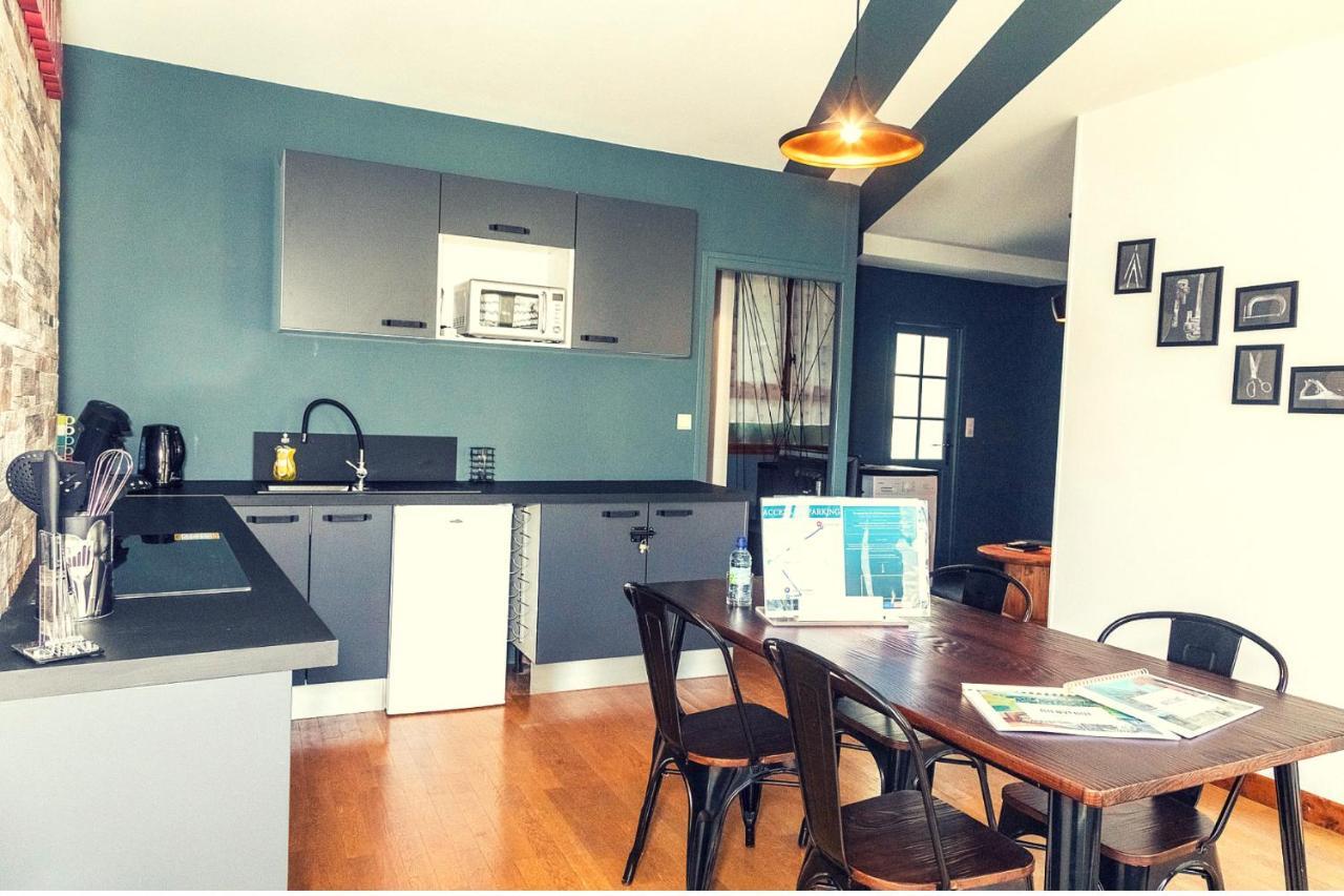 Le Courbet Topdestination-Dijon - Centre Ville - Classe 3 Etoiles Екстериор снимка